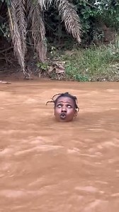 Votre propagande contre le futur Président du Congo , le Reverend NTUMI EZO PESÉ TÉ SOLOOOO . Claudia Takou Nguesso et le PCT ont donné des téléphones , ordinateurs , internet et argent à un groupe des gens pour mener une campagne anti NTUMI sur les réseaux sociaux. Seul mot des PCTISTES : Déshabillons le révérend Pasteur NTUMI de toute propagande néfaste en son encontre . Dois-je vous apprendre que le PCT est l'empire du mensonge? On a longtemps parlé à sa place, des bouches non autorisées, sur