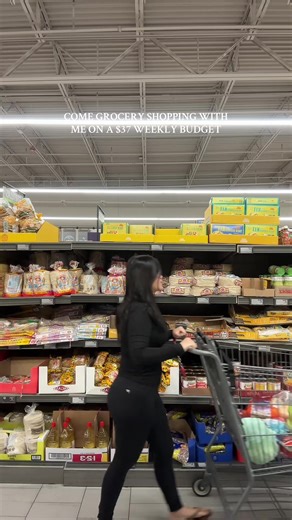 Come grocery shopping with me on a $37 weekly budget at Aldi #grocery #groceryhaul #budget #money #moneytok #fyp #foryou #finance #personalfinance