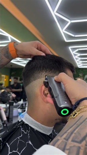 Step by Step Mid Fade Haircut Tutorial #fade #barber #lineup