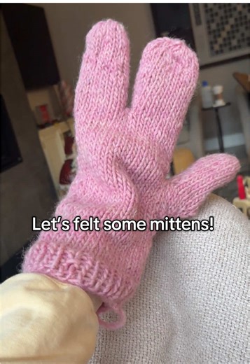These mittens were so fun to make!! #felting #knitting #mittens #tabis