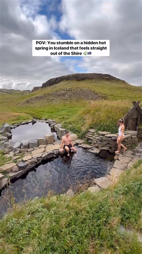 Save this secret hot spring spot in Iceland 🇮🇸 We came here and absolutely no one else was here! This is Hrunalaug Hot Spring and honestly it felt unreal ✨ Tucked away on private farmland in Flúðir, this little pool is surrounded by rolling hills and old stone walls. It actually used to be a little spring where they washed sheep 🐑 We got lucky and had it all to ourselves! It’s about 1 hr 30 min from Reykjavik (10 min from Secret Lagoon), and there’s a small parking lot right beside the spring