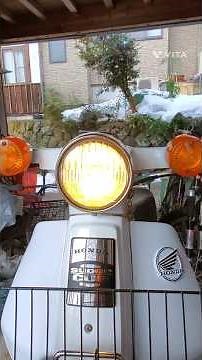 スーパーカブ90のヘッドライト交換しました ミニモト スーパーイエローヘッドライトバルブ12V 30/30W P15d-25-1
