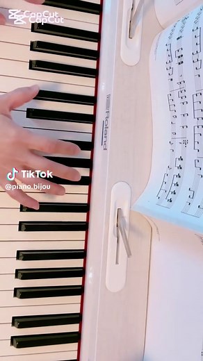 映画「コーダ あいのうた」 ジョニ・ミッチェルの名曲 🎹「青春の光と影（Both Sides Now）」／冒頭 劇中でエミリア・ジョーンズが歌うシーンに 心を奪われ、ピアノで弾きたくなりました。 #青春の光と影 #BothSidesNow #ピアノ #pianocover #映画音楽
