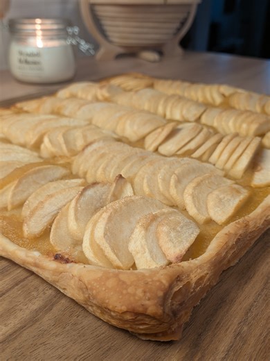 Delicious Thin Apple Tart Recipe