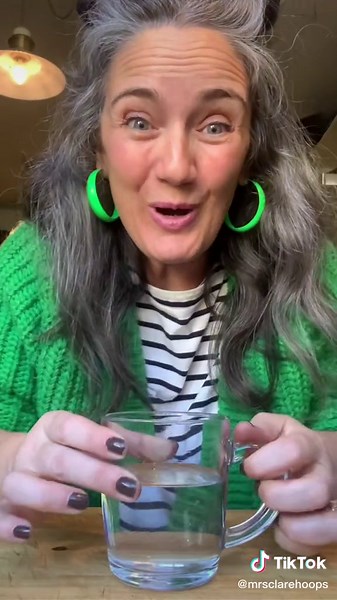 Easy Homemade Toffee Apple Recipe for Halloween Treats