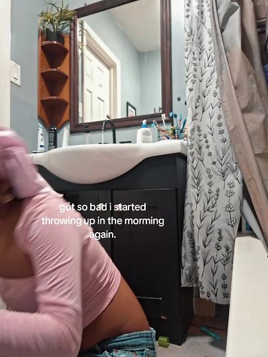 morenita🤍 (@_yamilett._)’s video of people throwing up on a ride