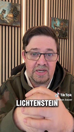 es geht kaum, eine bessere Möglichkeit zu sparen als bei der sichersten Bank der Welt in Liechtenstein. Eröffne dort ein Tagesgeldkonto, das übrigens kostenlos ist und fange dort das sparen an übrigens auch hervorragend für die Zeit in der Insolvenz ab der Wohlverhaltensphase, denn das Geld ist unantastbar den Link zur Bank findest du in meiner Bio