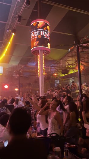 The WATERS on Instagram: "Wow ❗ពិរោះខ្លាំងៗម៉ង 😍 កំពូលអាយដល Preap Sovath 🥰អូនជាបេះដូងបង| The WATERS Live Performance. 🥳 មក The WATERS ទទួលយកភាពសប្បាយរីករាយជាមួយ៖ 🕺ក្រុមរាំអន្តជាតិថ្មី Version ថ្មីរហូតដល់ទៅ 6 នាក់💃ជារៀងរាល់ថ្ងៃពីថ្ងៃចន្ទ ដល់ថ្ងៃអាទិត្យ 🎶 Playing Music ជារៀងរាល់ថ្ងៃ ពីថ្ងៃចន្ទ ដល់ថ្ងៃអាទិត្យ ចាប់ពីម៉ោង 5:00 ល្ងាចរហូតដល់ម៉ោង 7:00 យប់! 🎶 Live Band ជារៀងរាល់ថ្ងៃ ពីថ្ងៃចន្ទ ដល់ថ្ងៃអាទិត្យ ចាប់ពីម៉ោង 7:00 យប់រហូតដល់ម៉ោង 10:30 យប់! 🪩 Live DJ&MC រៀងរាល់ ថ្ងៃចន្ទ ដល់ថ្ងៃអាទិត្យ ចា