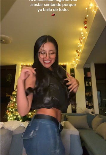 Cumbia: ¡Baila y no te quedes sentado! 💃🏻