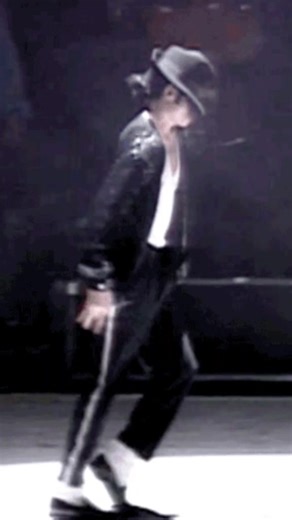 The Editor (@mythicmaster0)’s videos with original sound - Versus