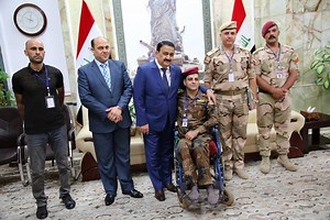 429K views · 585 shares | وزير الدفاع يستقبل النقيب الجريح عدي كريم...