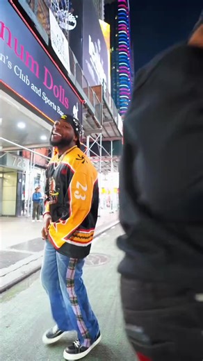 Davido's Dance Moves Shatter Club Expectations