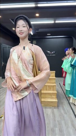 Stair catwalk in Vietnamese attire and heels. #bybacademy #daotaonguoimau #thanhhuyennguyen