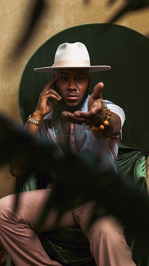 Jason Paul on Instagram: "Dreamers keep dreaming Singers keep singing Writers keep writing Speakers keep speaking Work the 1 until the 1 works You! It’s never too late to fulfill a new dream! Keep your 👁️ on the prize The sky is the limit to what YOU can have! Love, J.Paul✨ The J.Paul Experience: Creative director: @jimmothyjay Creative director: @iamseancook Soprano: @jenealolivia Alto: @sheismoses Tenor: @cliftonrossiii Keys: @grvwrks Organ: @kurtis_pitts Bass: @bigbassman Guitar: @_ro