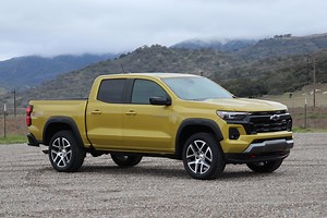Chevrolet Colorado, GMC Canyon under stop-sale for software issues