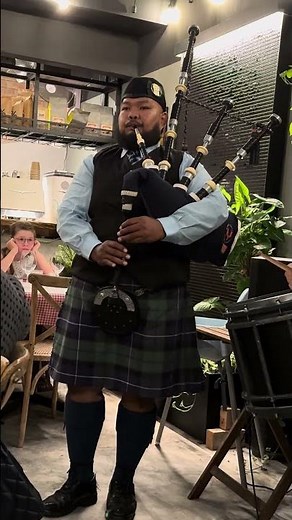The Power of Bagpipes: Mesmerising Live Performance