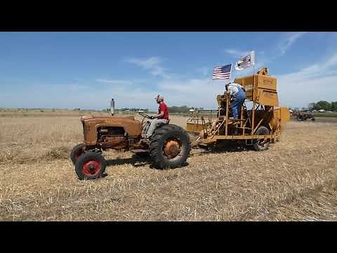 Minneapolis Molines Working the Wheat Field
