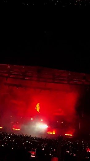 This was my favorite memory of 2025@Pierce The Veil @Red Rocks Amphitheatre If you’ve ever been to a show here….you would know how special this night truly was for anyone lucky enough to be there…..take me back🥹🥹🥹🥺🥺🥺#ptv #piercetheveil #emotions #2025memories #bewitched_scorpio_drummer🌙🐈‍⬛♏️🥁