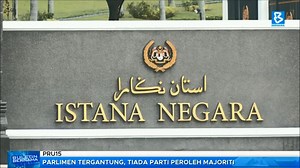 39K views · 352 reactions | #BuletinBernama: Keputusan Pilihan Raya Umum ke-15 (PRU15) semalam mencatat sejarah kerana buat kali pertama, Malaysia mengalami Parlimen yang tergantung. Ini setelah Suruhanjaya Pilihan Raya (SPR) mengumumkan keputusan rasmi yang menyaksikan tiada satu pun gabungan parti utama di negara ini dapat membentuk kerajaan secara sendiri, kerana gagal mencapai jumlah majoriti yang diperlukan, iaitu 112 kerusi. #PRU15 #AndaPenentu | Bernama TV | Facebook