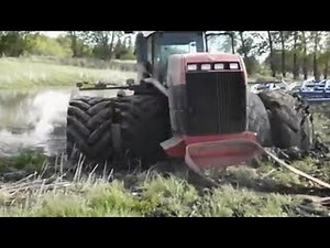 Massive Farming Tractor Disaster, Tractors Best FAILS WIN 2017, Biggest Tractor Stuck In D