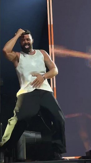 🕺🏽Vente Pa' Ca - Ricky Martin Live 2024, Barcelona, Spain #rickymartin