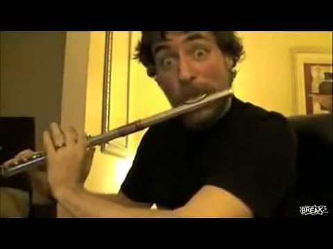 Intense Flute Beatboxing Skills