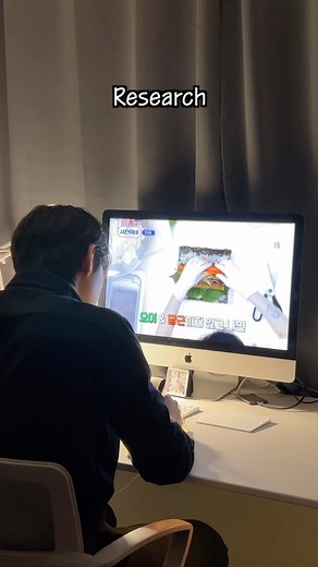 Cookim on Instagram: "Jinny’s Kitchen Gimbap Recipe (2 gimbap) - Add rice 250g, sesame oil, and a pinch of salt and mix - Put rice on top of dried seaweed, 1/2 of dried seaweed, and put 4 perilla leaves on top - Put bulgogi, cucumber, carrot, and pickled radish on top - Roll the gimbap and cut it with a knife Ingredients for Gimbap (2 gimbap) - 200g bulgogi - One cucumber - 1/2 carrot - 2 pickled radish (*optional) - 8 perilla leaves (*replaceable with other green vegetables ex) romaine) Bulgogi