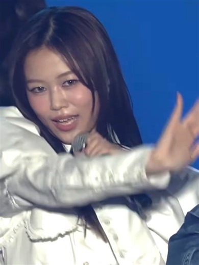 CIRRA Artist Live Highlights: One-Way Runway Performance