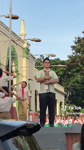 Filipino Sign Language Interpretation of Lupang Hinirang