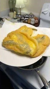 Chiles rellenos de queso #chilesrellenos #mexicanfoodblogger #mexicanfood #easyrecipe #recipes