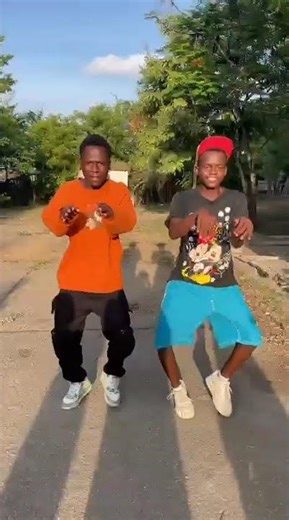 iPhone ringtone dance challenge