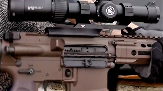 【军火展示】丹尼尔防务 DDM4 V7 消音版