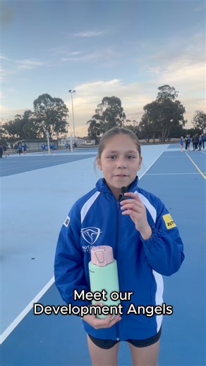 Meet our little netball development girls 💙 thanks to our sponsors of this weeks video Clipex Hamilton Green Triangle Finance & Leasing Hamilton & Dimms Hamilton 👏🏼 | Hamilton Kangaroos FNC