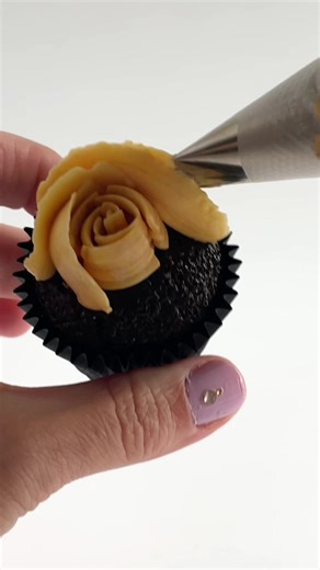 Sophia Mya Cupcakes on TikTok