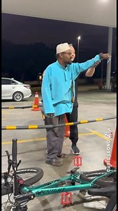 2M views · 39K reactions | This man met Master Chris Leong at a...