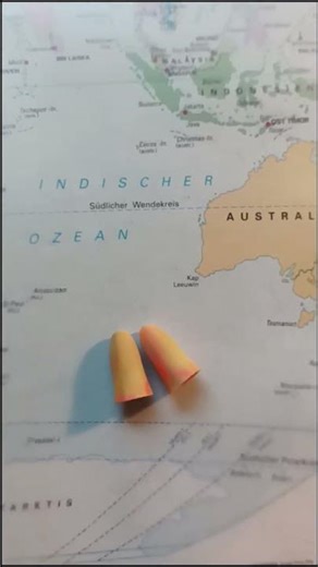 "Ohrstöpsel" nur für Menschen gegen Krieg und Kanonenschläge, Raketen und Böller ?? 🤔.....