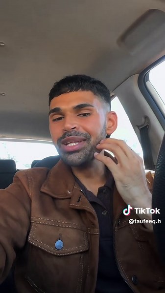 Emotional Reflections: Connecting with Baby Emoji Feelings