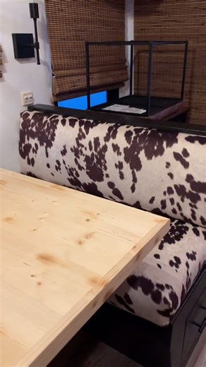 DIY No-Sew Bench Cushion Reupholster Ideas