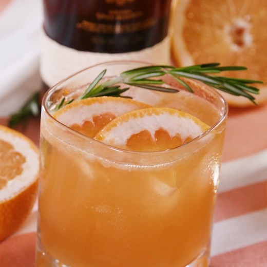 This Grapefruit-Rosemary Rum Smash will be your drink of the season. Full recipe: http://dlsh.it/2QpnoSG | Delish
