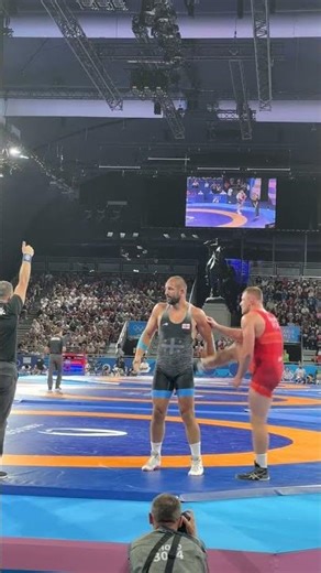 2024 Olympic Games, Wrestling, Freestyle 125 kg, 1/4, G. Petriashvili (GEO)-R.Baran (POL) 9-2