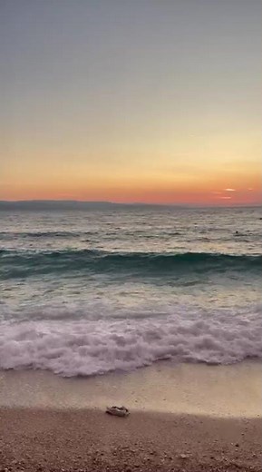 Soothing Sea Sounds for Relaxation & Sleep | Short Calm Escape #peacefulwaves #beach #waves #sunset