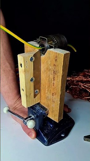 How to Strip Copper Wire Without Damaging It 🔥