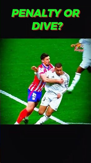 Penalty or Dive? Mbappé Goes Down in the Box 😳 #footballshorts #soccerskills