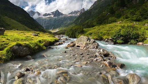 Get Pro-Level Edits with Lightroom’s Color Range Masking Tools