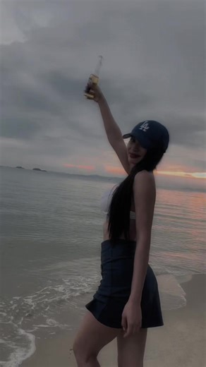 วิดีโอของ FAII_THI 🐆✨ (@faii_ttk) พร้อมเพลง เสียงต้นฉบับ - ผ้าฝ้าย ที่สูง 171 - FAII_THI 🐆✨