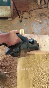 A Day in the Life of a Wooden Gate Craftsman