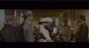 Bandido filmada en 1956, algunas escenas fueron realizadas en Iguala. A mediados de la década de los 50´s se produjo una película de la época clásica norteamericana que se le ubica en el género llamado western (viejo oeste) pero referente a la Revolución Mexicana. La trama de la película inicia en 1916, en una supuesta población fronteriza de México con Estados Unidos, con escenas grabadas en donde se recrea una oficina de inmigración norteamericana que marcaba el límite de entrada al territorio