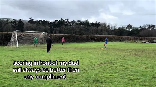 i do look a tiny bit spec but it okiii