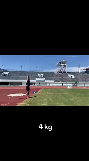 Exploring a 4 kg Catapult and Slingshot Mechanics