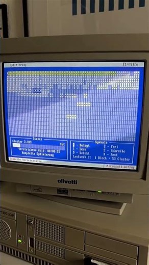 💻→ Lancer Microsoft Defrag #windows #microsoft #tech #retro #computer